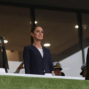 Ningún país debe intervenir en asuntos internos de otro: Sheinbaum durante aniversario de la Columna de la Legalidad