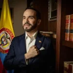 Abelardo de la Espriella asume la presidencia de Colombia y promete mano dura en seguridad