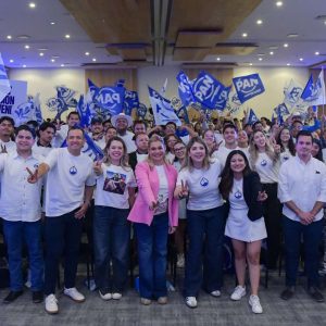 Maru ´´La Absoluta´´ Campos Galvan; Inicia Campaña Por la  Diputacion Federal con Recursos Estatales