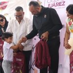 Entrega Gobierno Municipal 140 mil kits escolares; llama Ortiz Orpinel a mantener a niñas y niños en las aulas