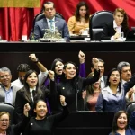 Diputados aprueban en lo general reforma para que aspirantes a la presidencia o gubernaturas no tengan doble nacionalidad