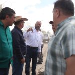Supervisa alcalde trabajos para recuperar movilidad en carretera Juárez-Porvenir